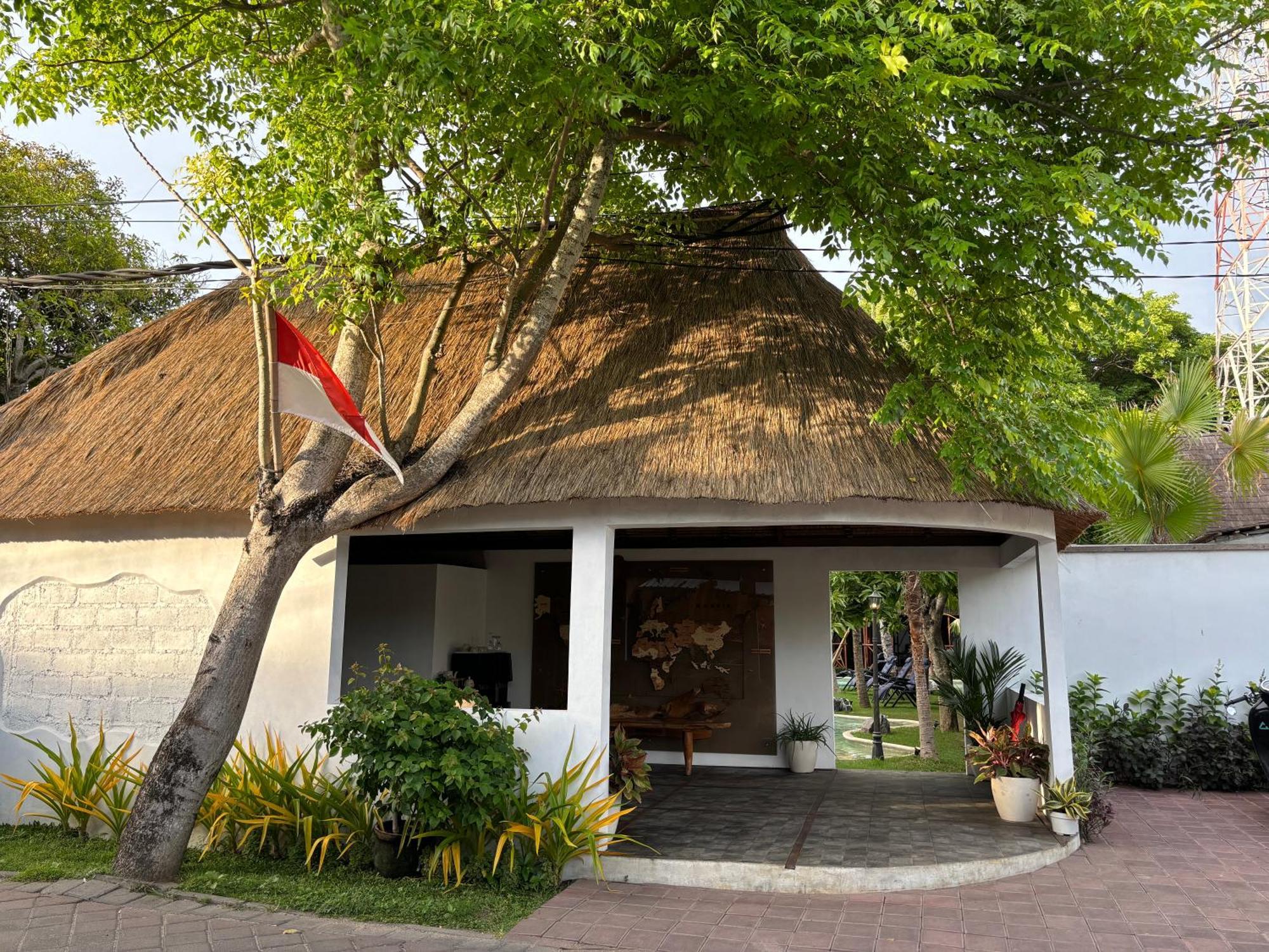 Bali Lagoon Bungalows, Nusa Dua Benoa Esterno foto