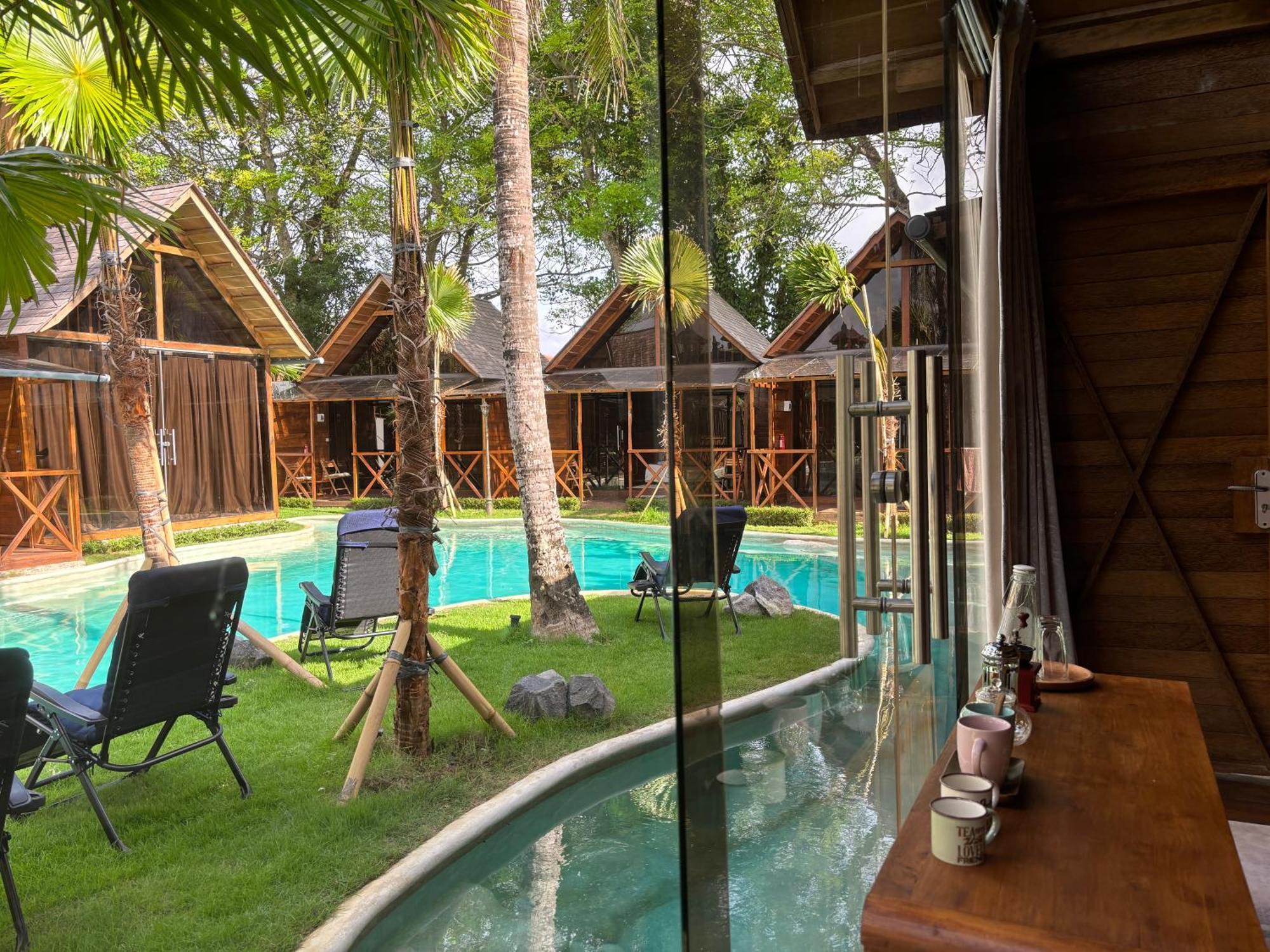 Bali Lagoon Bungalows, Nusa Dua Benoa Esterno foto